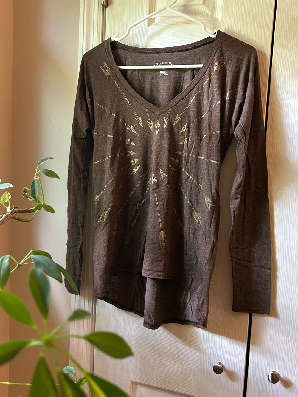 Long Sleeve Brown Arrow Shirt